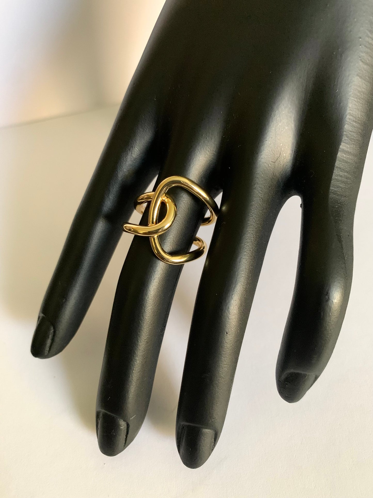 Twisted Metal Ring